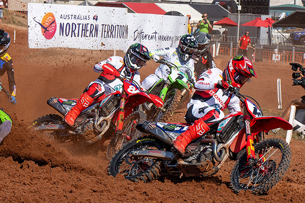 Photo of motocross rider Tom Vialle at the 2006 MXGP of Australia. Start